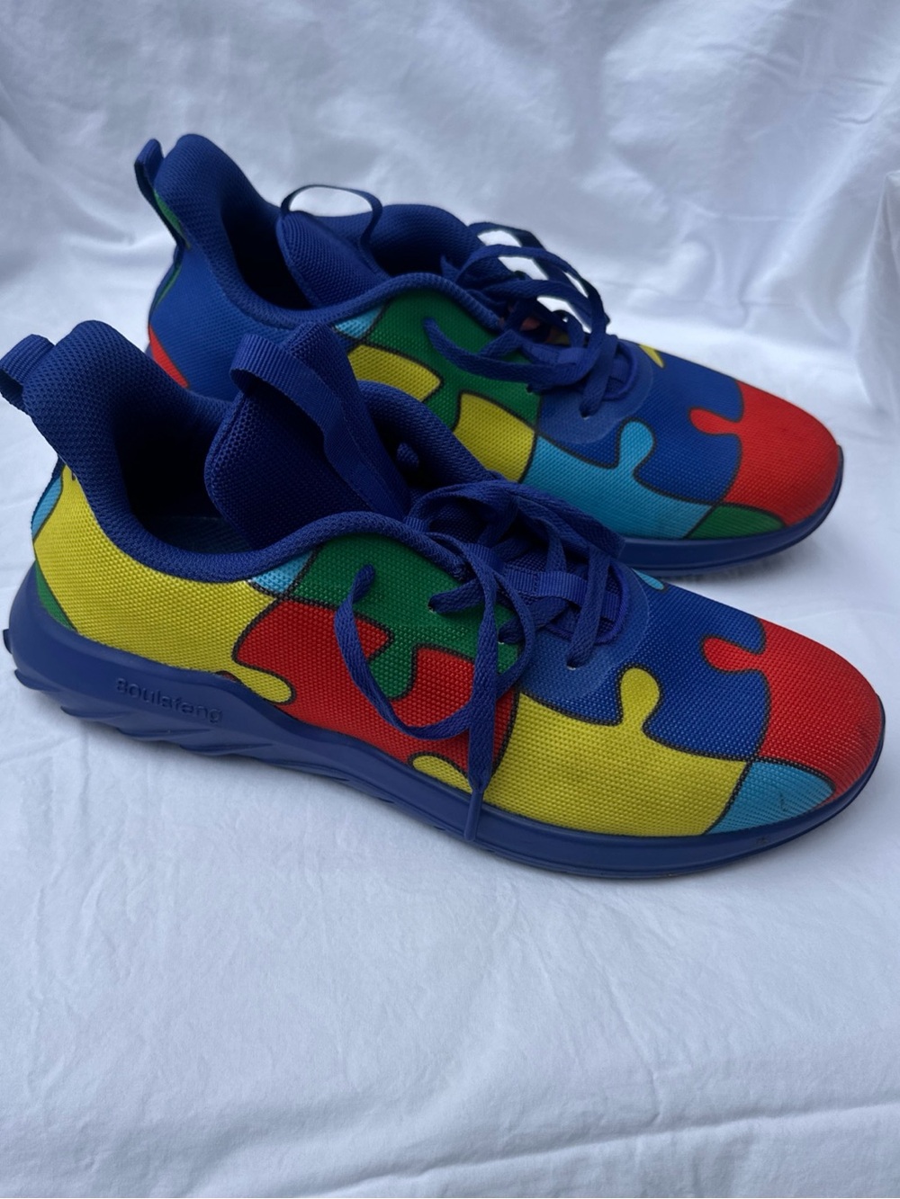 Men’s Puzzle-Print Mesh Sneakers in Multicolor